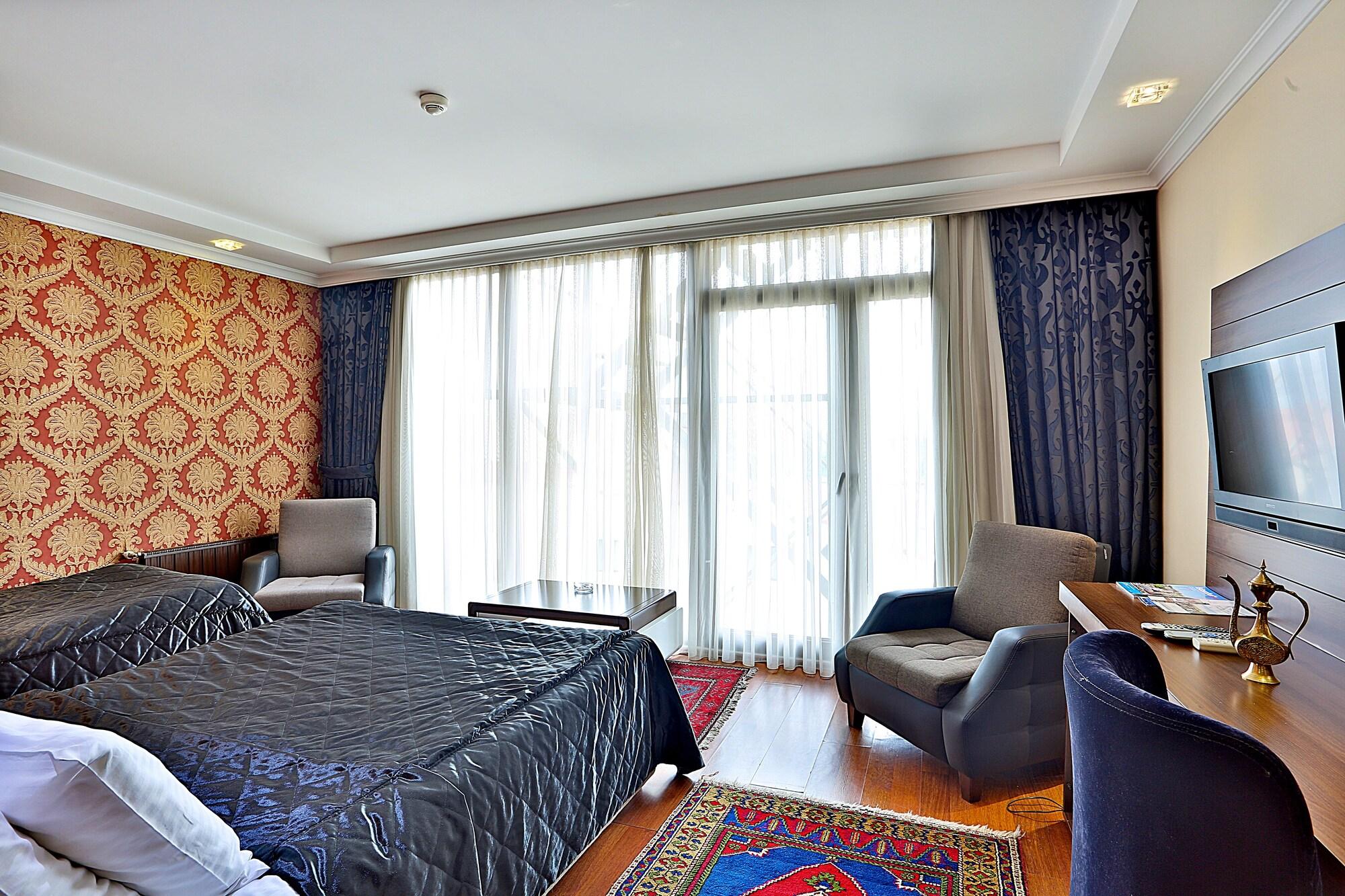 The Istanbul Hotel エクステリア 写真