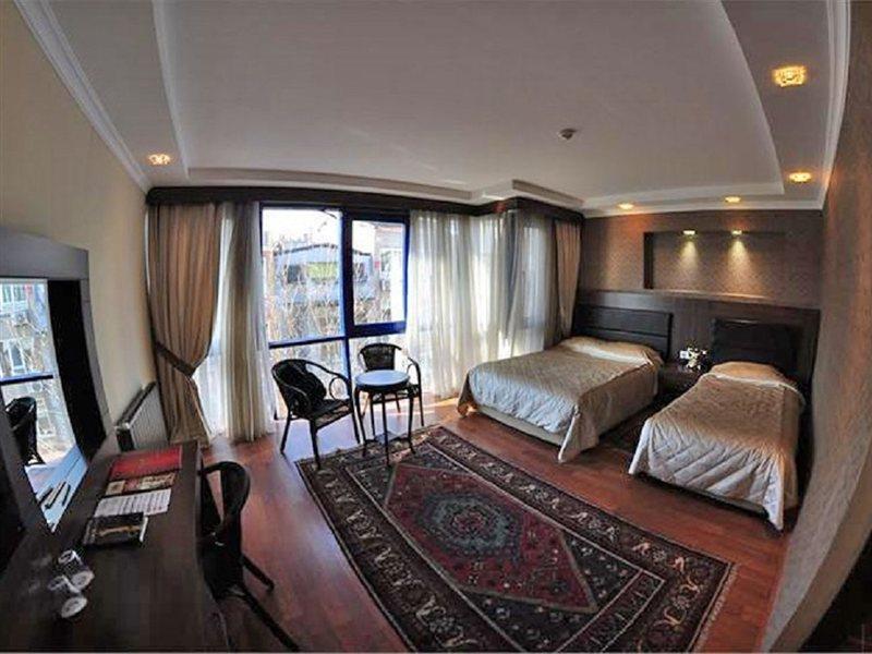 The Istanbul Hotel エクステリア 写真