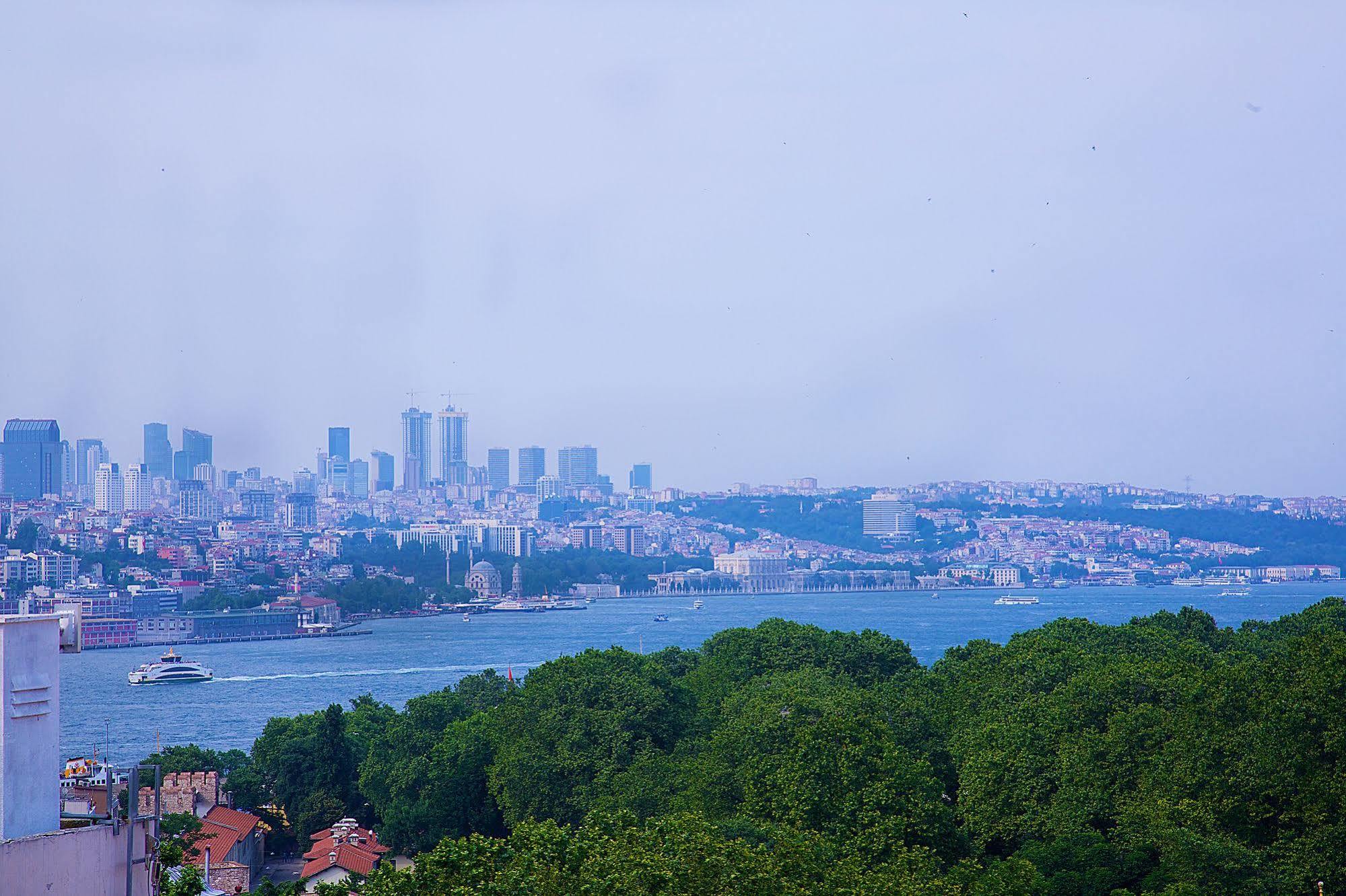 The Istanbul Hotel エクステリア 写真